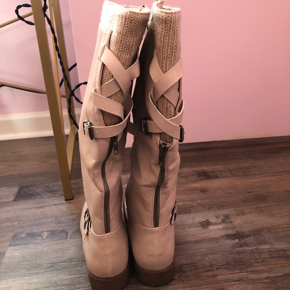 Fall/winter boots - Picture 2 of 4